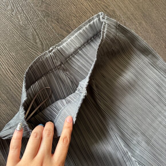 GRAY GREY PLEATS PLEASE INSPIRED ISSEY MIYAKE-STYLE PANTS SIZE S-M - Picture 2 of 9